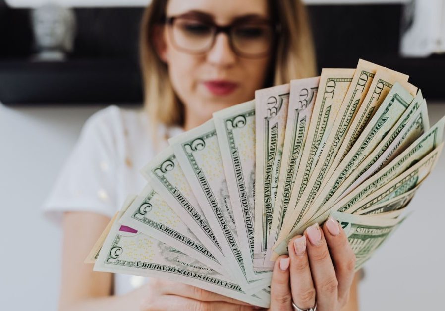 how to negotiate salary tips